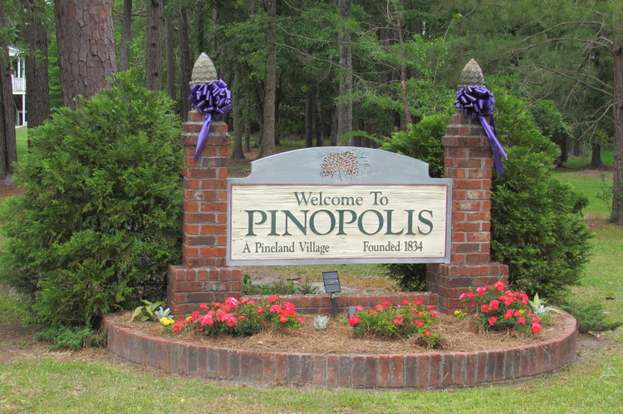 Pinopolis, South Carolina